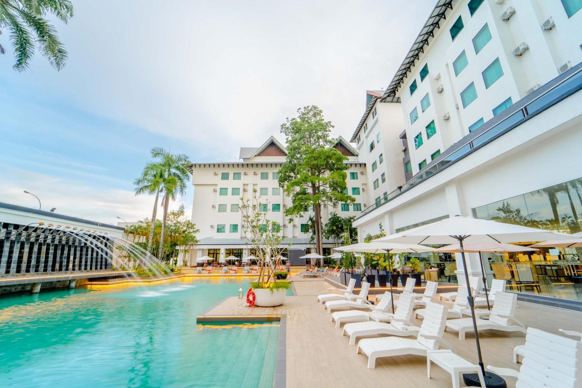Wings By Croske Resort Langkawi Pantai Cenang  Exterior photo